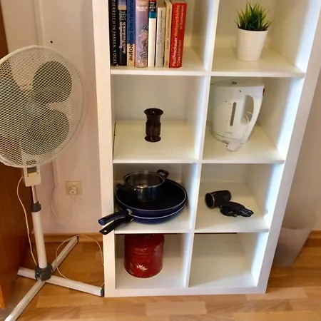 Nice Apartment , Next To University , Wifi&Free Parking *